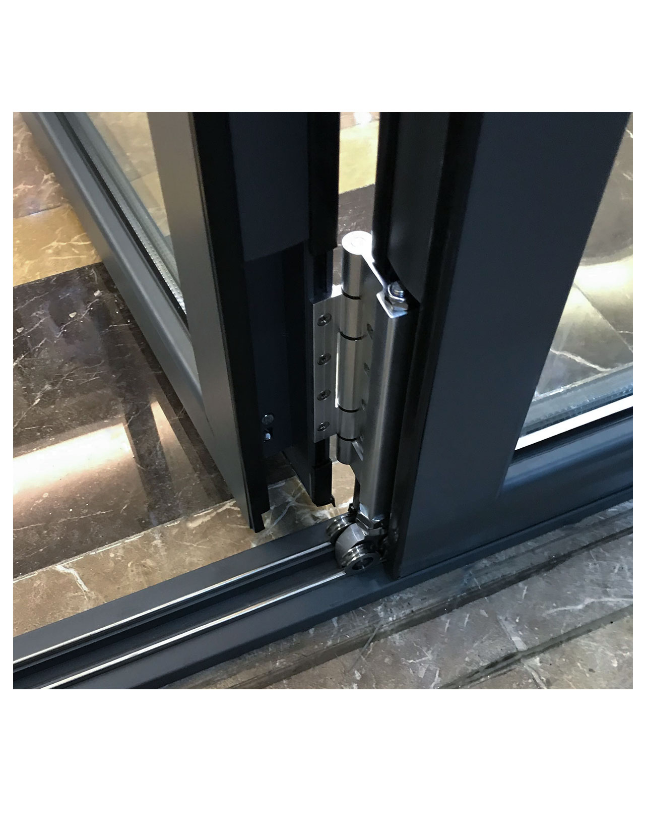 75重型折叠门_11